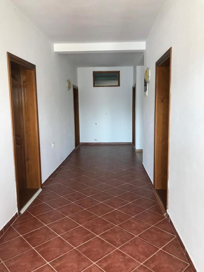 Rooms Ajllin Ulcinj Eksteriør bilde